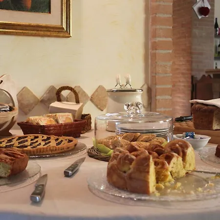 Alloggio per agriturismo Agriturismo Delle Rose Monte Urano